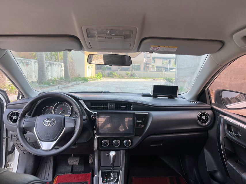 Toyota Corolla 2017 car image #3