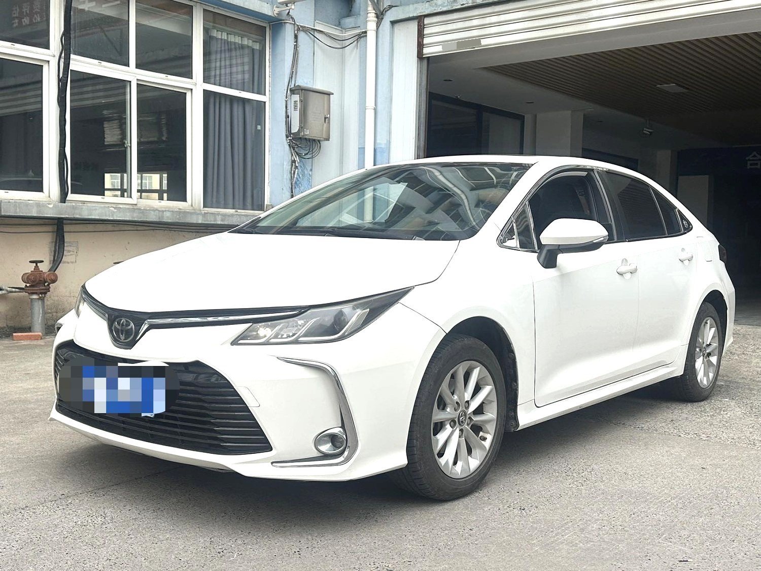 Toyota Corolla 2019 car image 