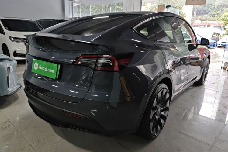 Tesla Model Y 2022 #7 Tesla Model Y 2022 car image #7