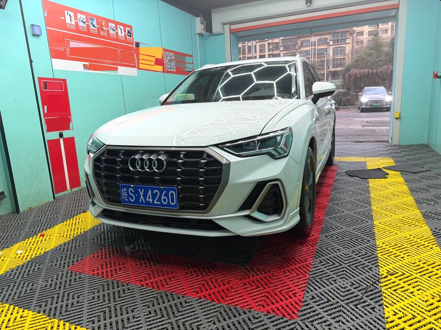 Audi Q3 2023 Audi Q3 2023 car image