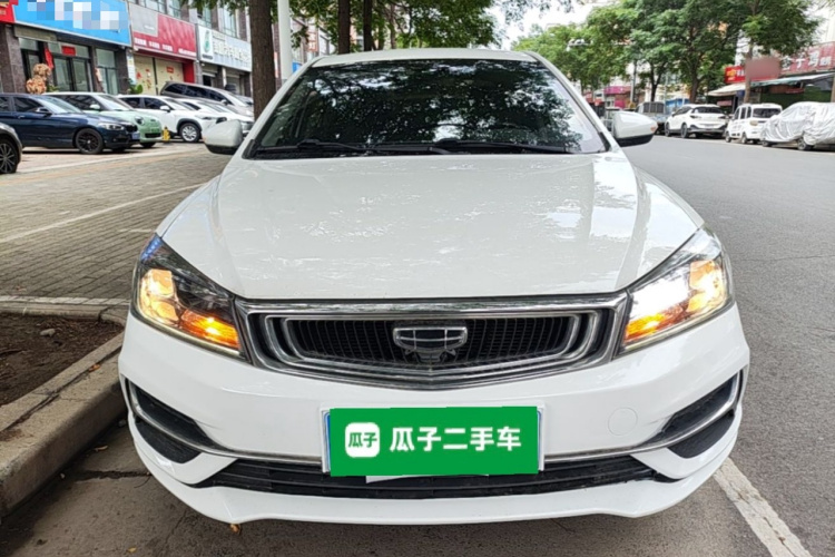 GEELY Emgrand 2019 car image #3