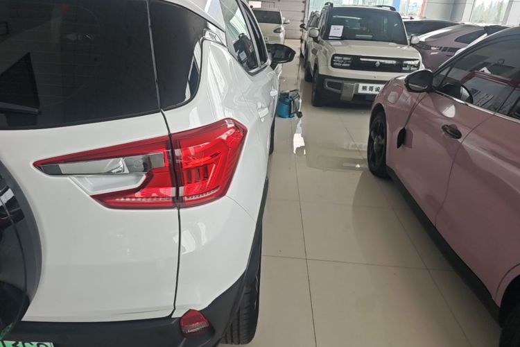 BYD Yuan Pro 2022 #8 BYD Yuan Pro 2022 car image #8