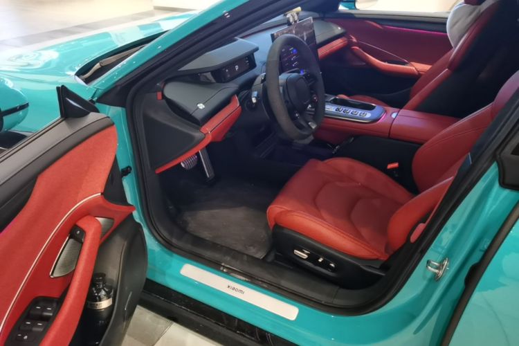MI SU7 2025 car image #16