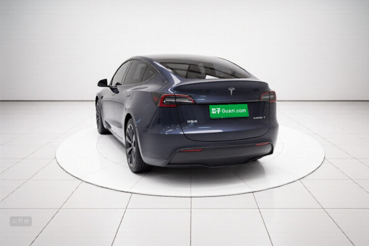 Tesla Model Y 2024 #5 Tesla Model Y 2024 car image #5