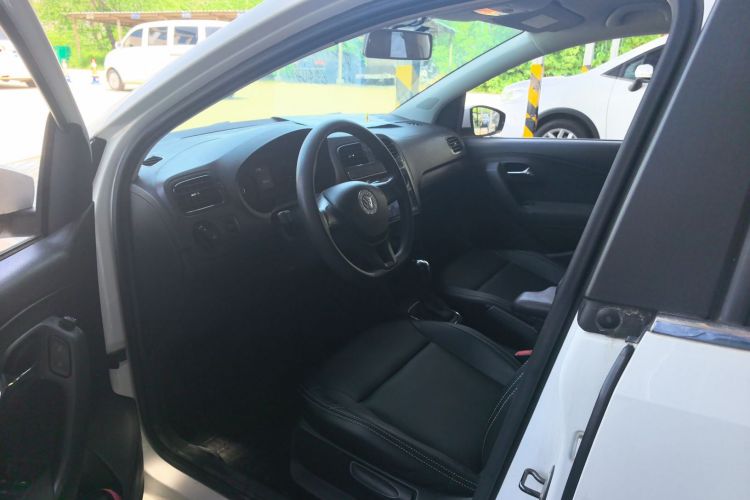 Volkswagen Polo 2019 imagem de carro #16