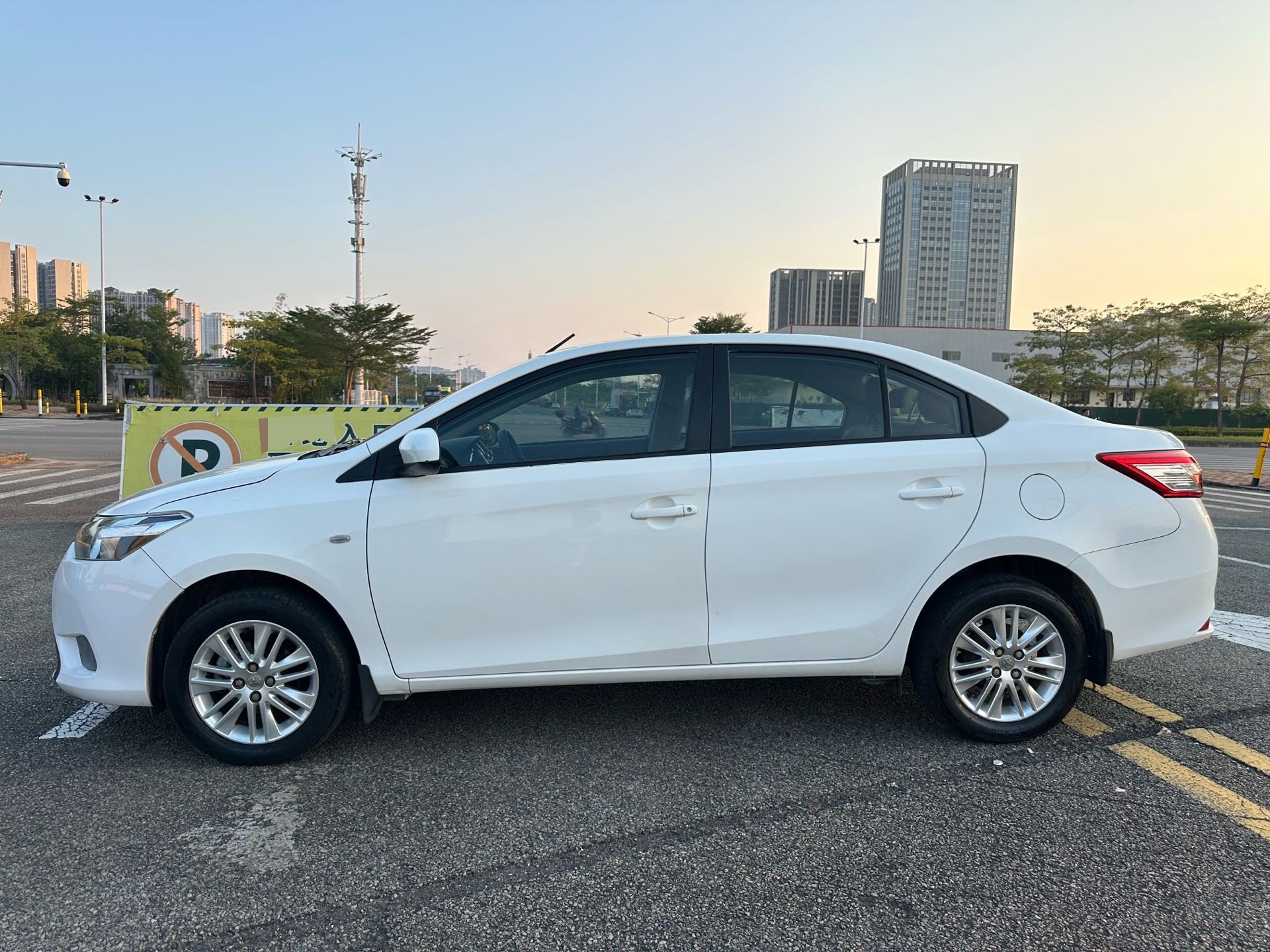 Toyota Vios 2014 #5 Toyota Vios 2014 car image #5