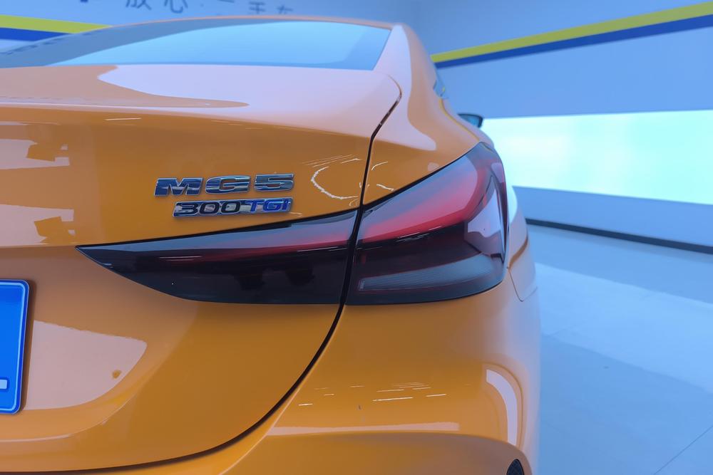 MG 5 2025 car image #5