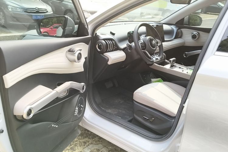 BYD Yuan Plus 2024 car image #12