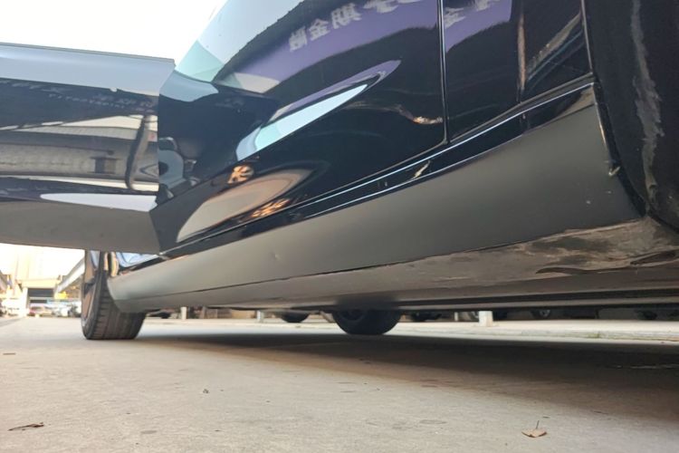 Tesla Model 3 2023 car image #26
