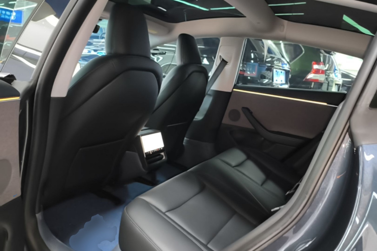 Tesla Model 3 2024 #17 Tesla Model 3 2024 immagine di auto #17