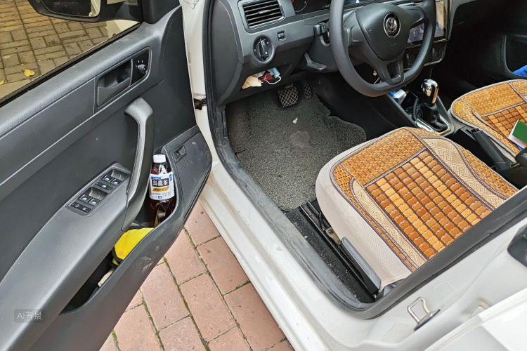 Volkswagen Santana 2020 immagine di auto #18