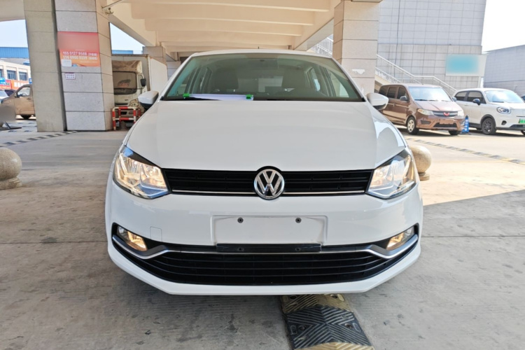 Volkswagen Polo 2016 image de voiture #3