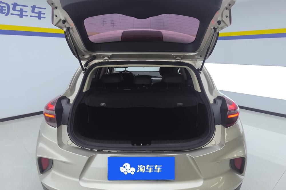 GEELY Emgrand GS 2021 car image #17