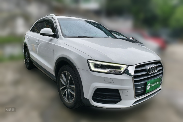 Audi Q3 2018 car image #4