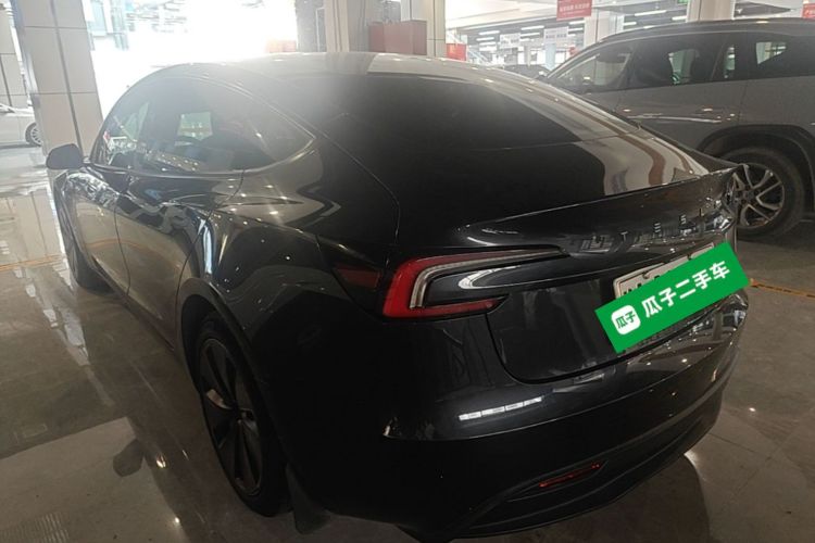 Tesla Model 3 2024 immagine di auto #5
