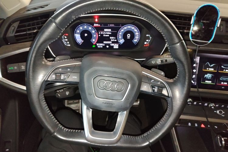 Audi Q3 2020 #15 Audi Q3 2020 car image #15