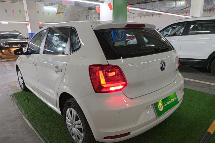 Volkswagen Polo 2017 #5 Volkswagen Polo 2017 car image #5