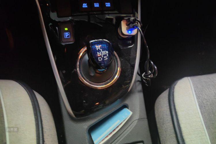Toyota Corolla 2018 car image #16