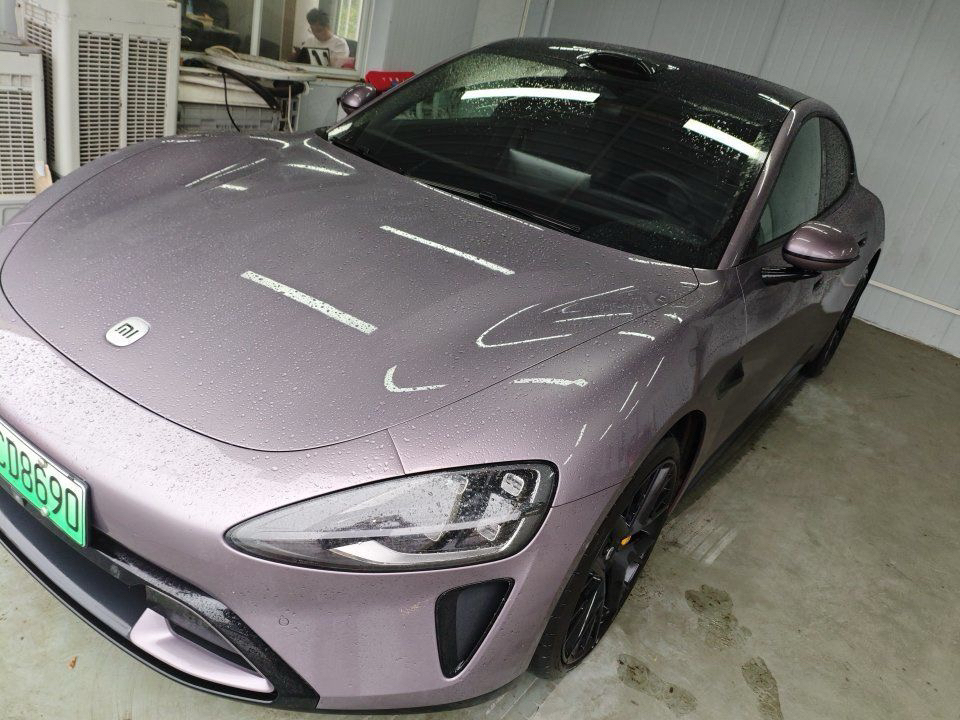 MI SU7 2024 car image 