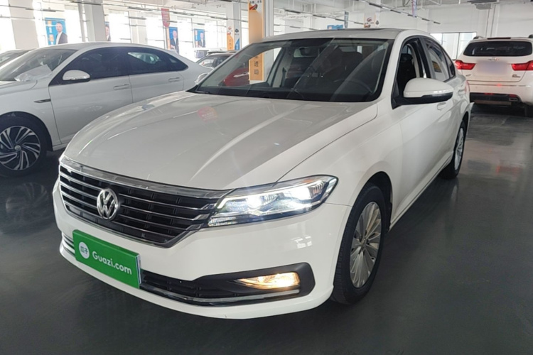 Volkswagen Lavida 2019 car image #2