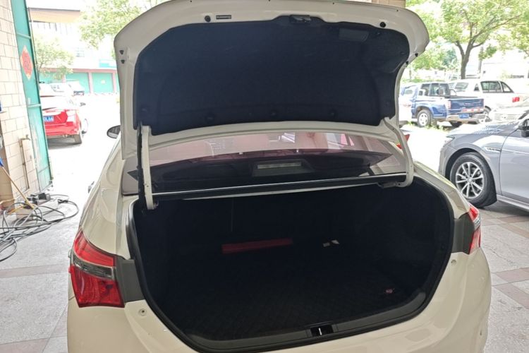 Toyota Corolla 2019 #23 Toyota Corolla 2019 car image #23