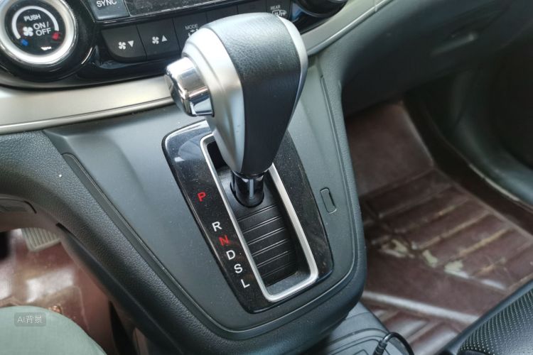 Honda CR-V 2017 #16 Honda CR-V 2017 car image #16