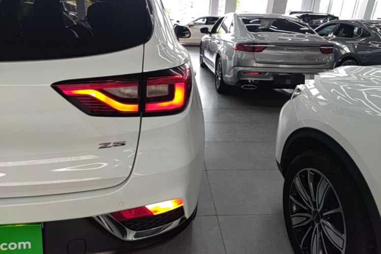 MG ZS 2019 immagine di auto #8