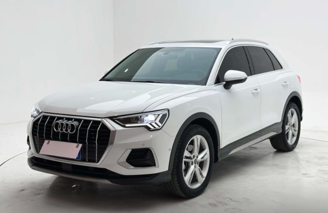 Audi Q3 2022 Audi Q3 2022 car image