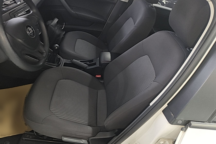 Volkswagen Santana 2019 #19 Volkswagen Santana 2019 car image #19