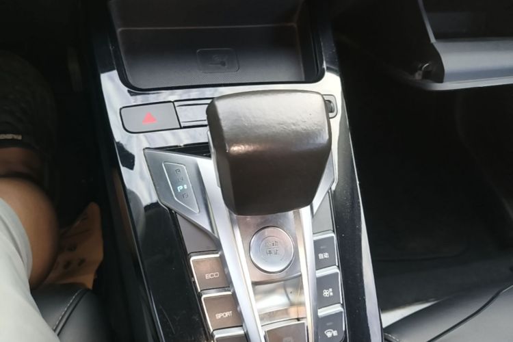 BYD Yuan New Energy 2019 #14 BYD Yuan New Energy 2019 car image #14
