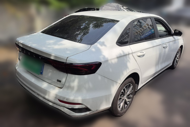 GEELY Emgrand 2025 car image #5