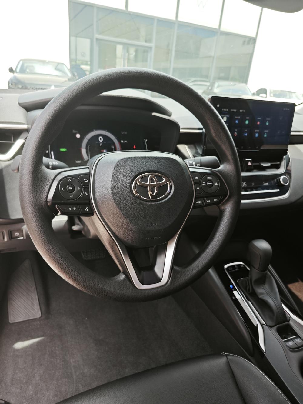 Toyota Corolla 2025 car image #16