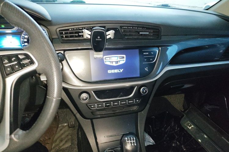 GEELY Emgrand 2017 #15 GEELY Emgrand 2017 car image #15