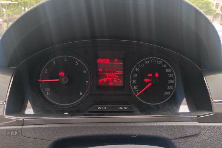 Volkswagen Santana 2016 car image #13