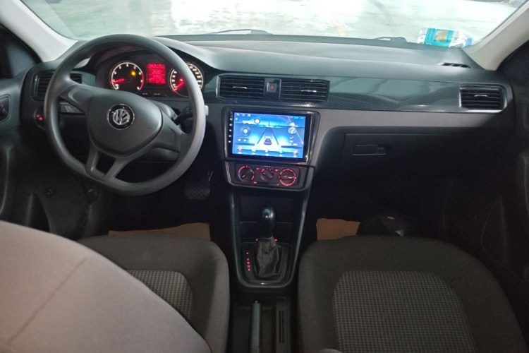 Volkswagen Santana 2022 car image #11