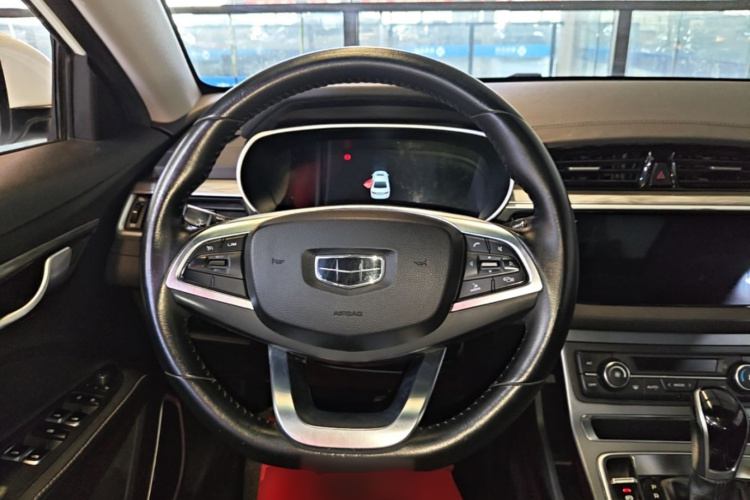 GEELY Emgrand 2019 #23 GEELY Emgrand 2019 car image #23