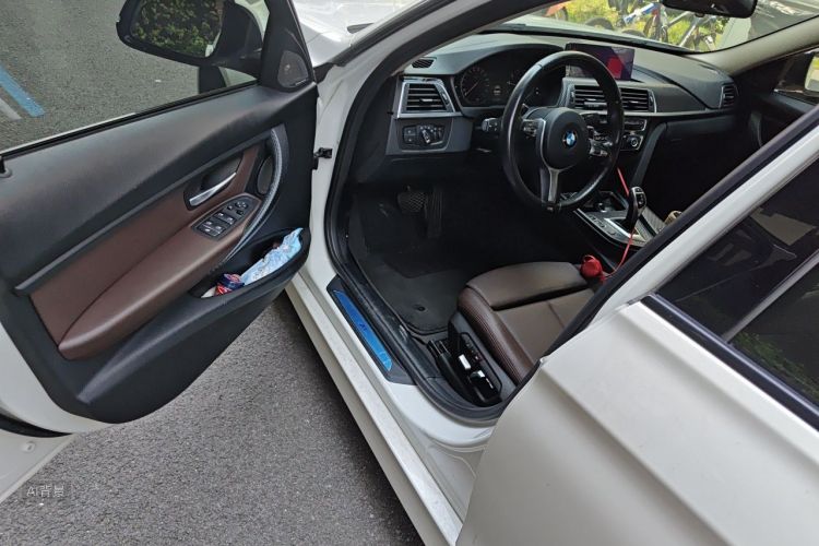 BMW 3 Series 2018 #18 BMW 3 Series 2018 car image #18