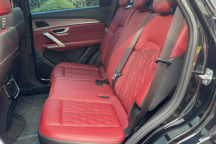 Jetour X70 PLUS 2025 #12 Jetour X70 PLUS 2025 изображение автомобиля #12