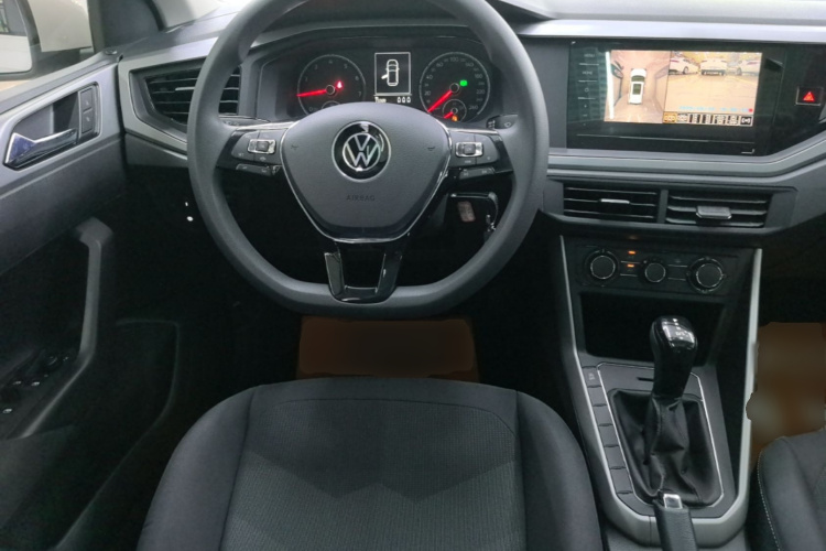 Volkswagen Polo 2021 car image #15