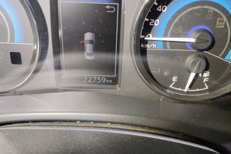 Toyota Corolla 2017 #10 Toyota Corolla 2017 car image #10