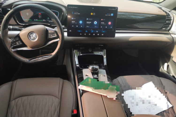 BYD Han 2023 car image #7