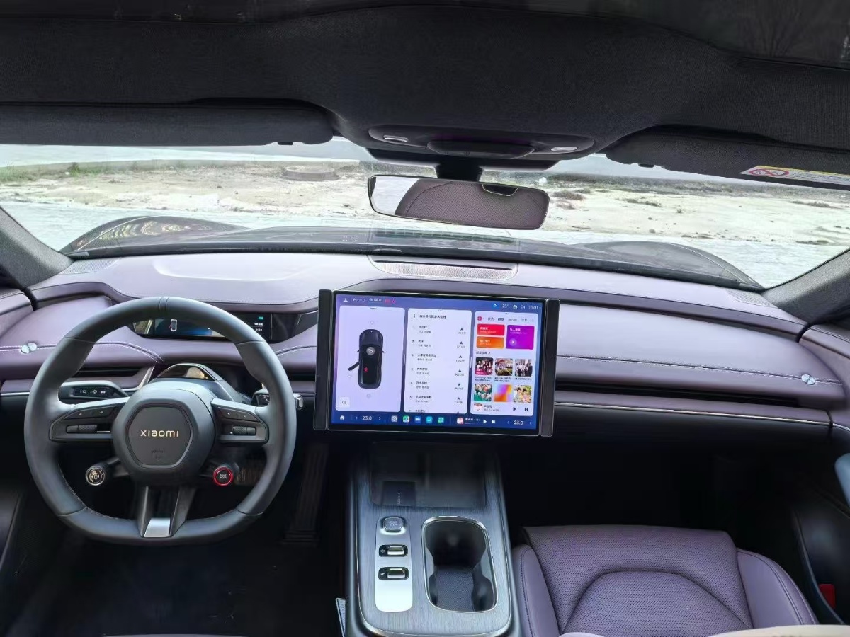 MI SU7 2025 imagen de coche #6