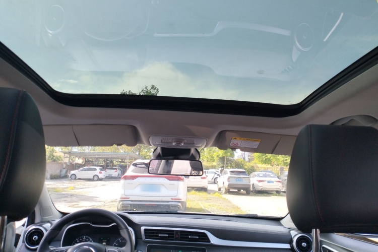 MG ZS 2020 car image #18