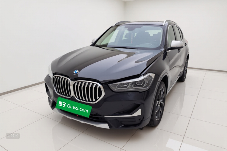 BMW X1 2021 car image #2