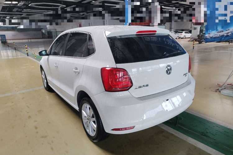 Volkswagen Polo 2015 #5 Volkswagen Polo 2015 car image #5