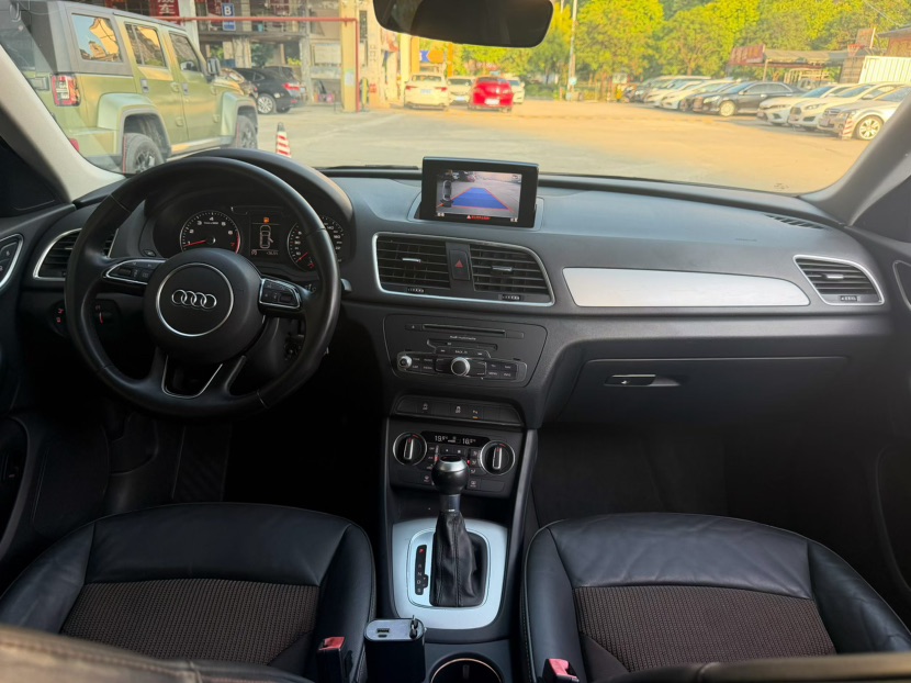 Audi Q3 2018 #8 Audi Q3 2018 car image #8