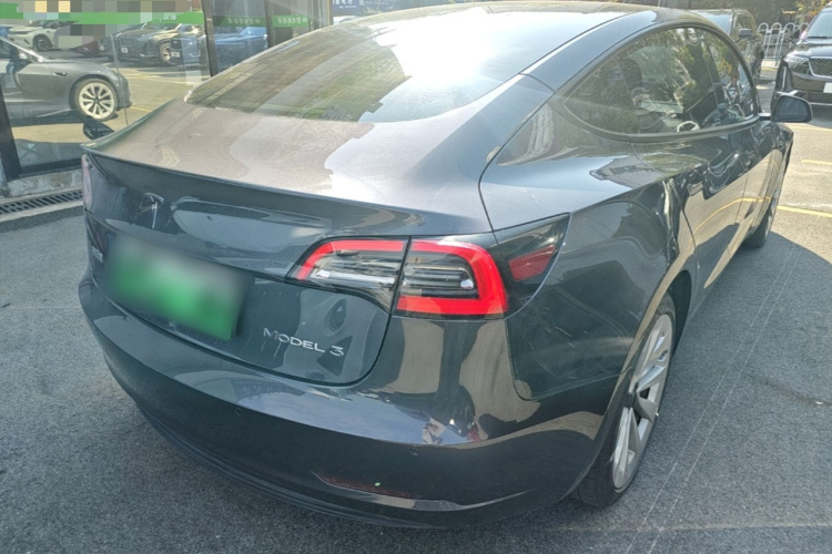 Tesla Model 3 2023 imagen de coche #7
