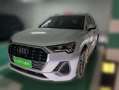 Audi Q3 2022 car image 