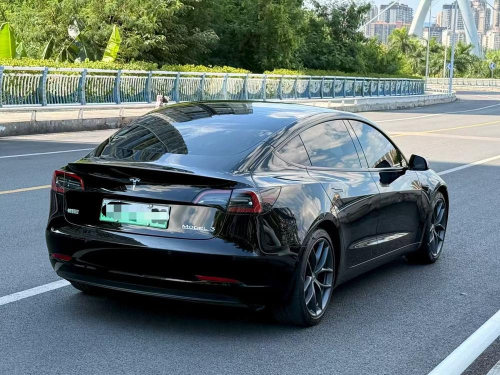 Tesla Model 3 2021 #4 Tesla Model 3 2021 صورة سيارة #4