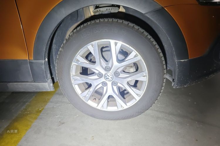 Volkswagen Polo 2014 car image #9